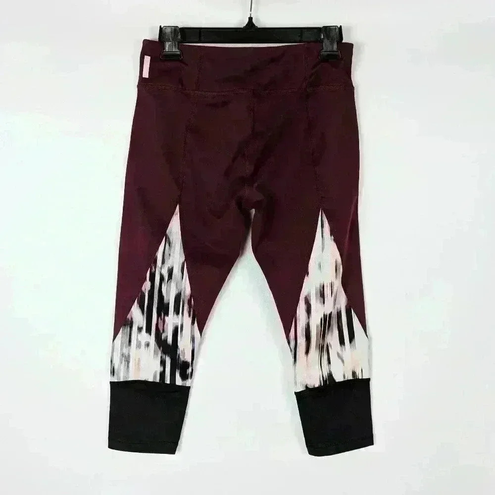 Women's Zella Burgundy Capri Length Leggings Size M - Picture 1 of 4